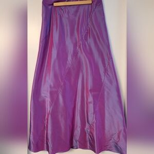 Bebe Elegant Iridescent Purple Satin Skirt